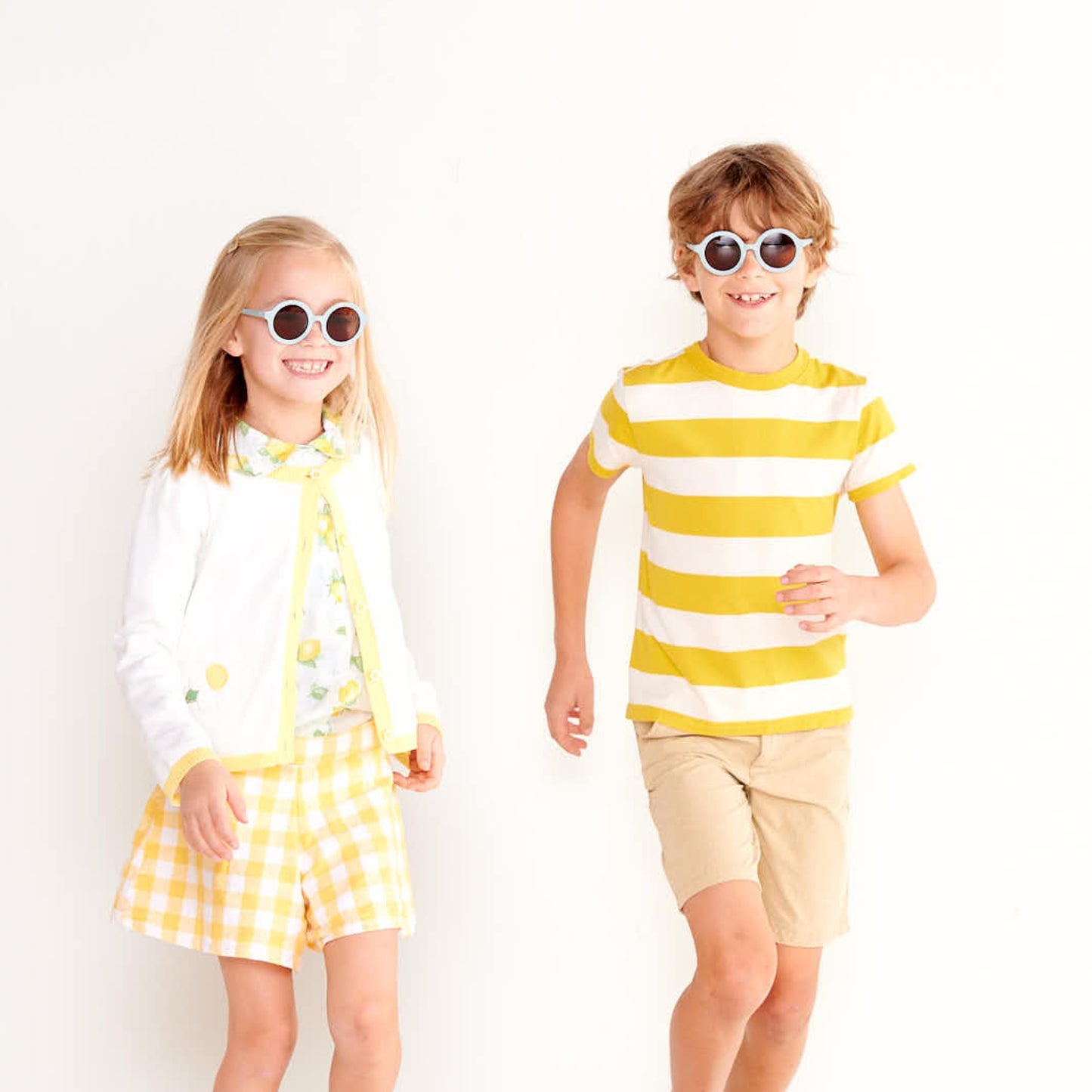 Euro Round Sunglasses | ''Into The Mist'' - Babiators Canada