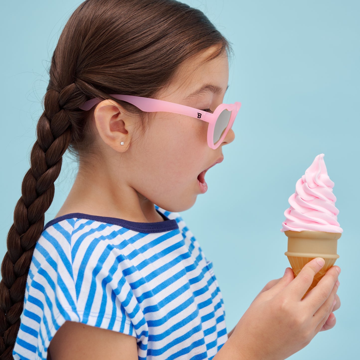 Polarized Heart Sunglasses | Frosted Pink - Babiators Canada