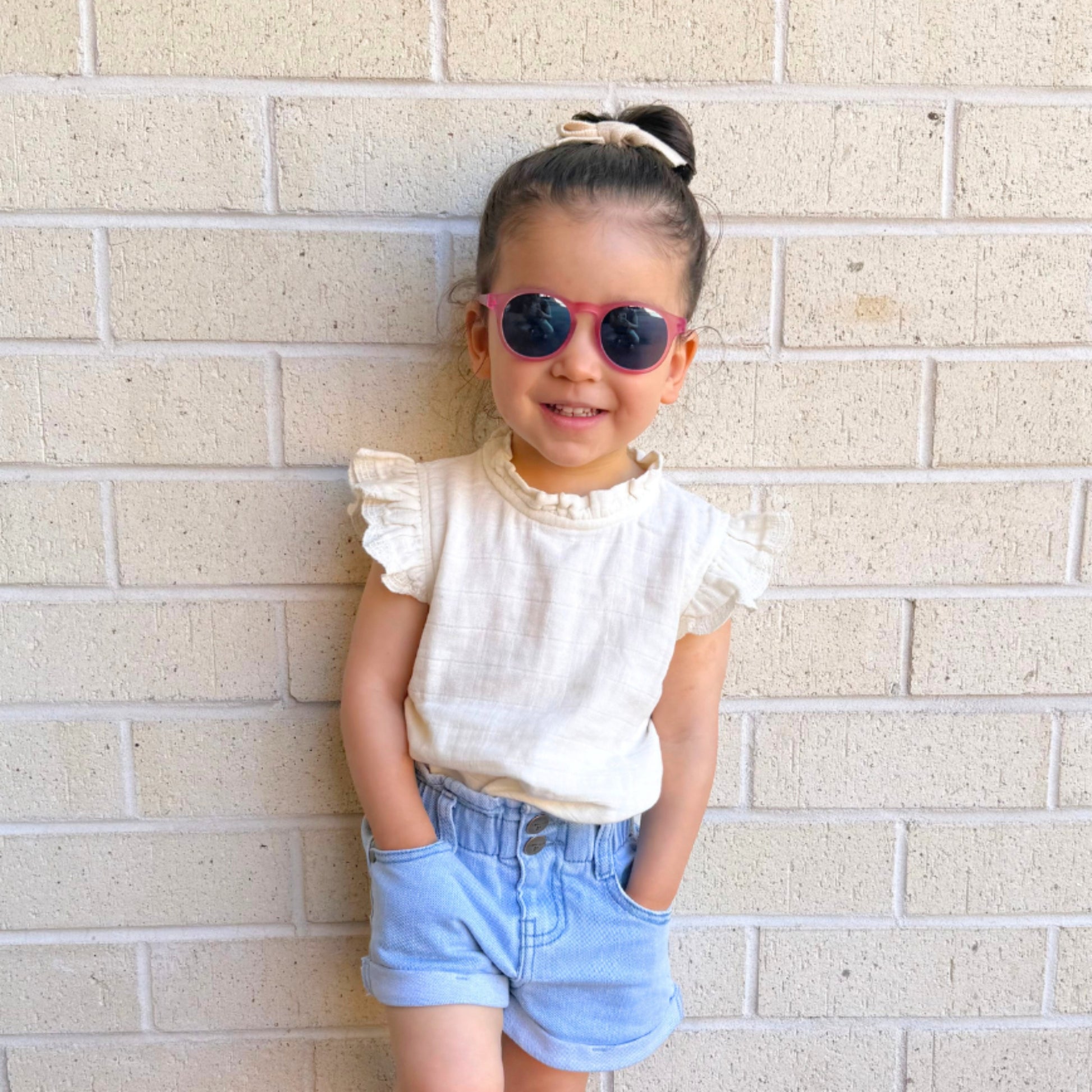 Non-Polarized Keyhole Sunglasses | Fuchsia Haze - Babiators Canada