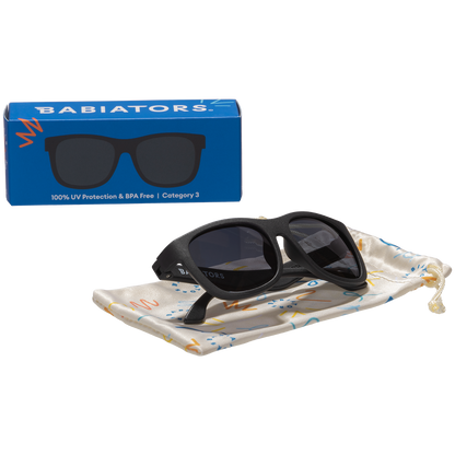 Polarized Navigator Sunglasses | Jet Black Smoke Lenses - Babiators Canada