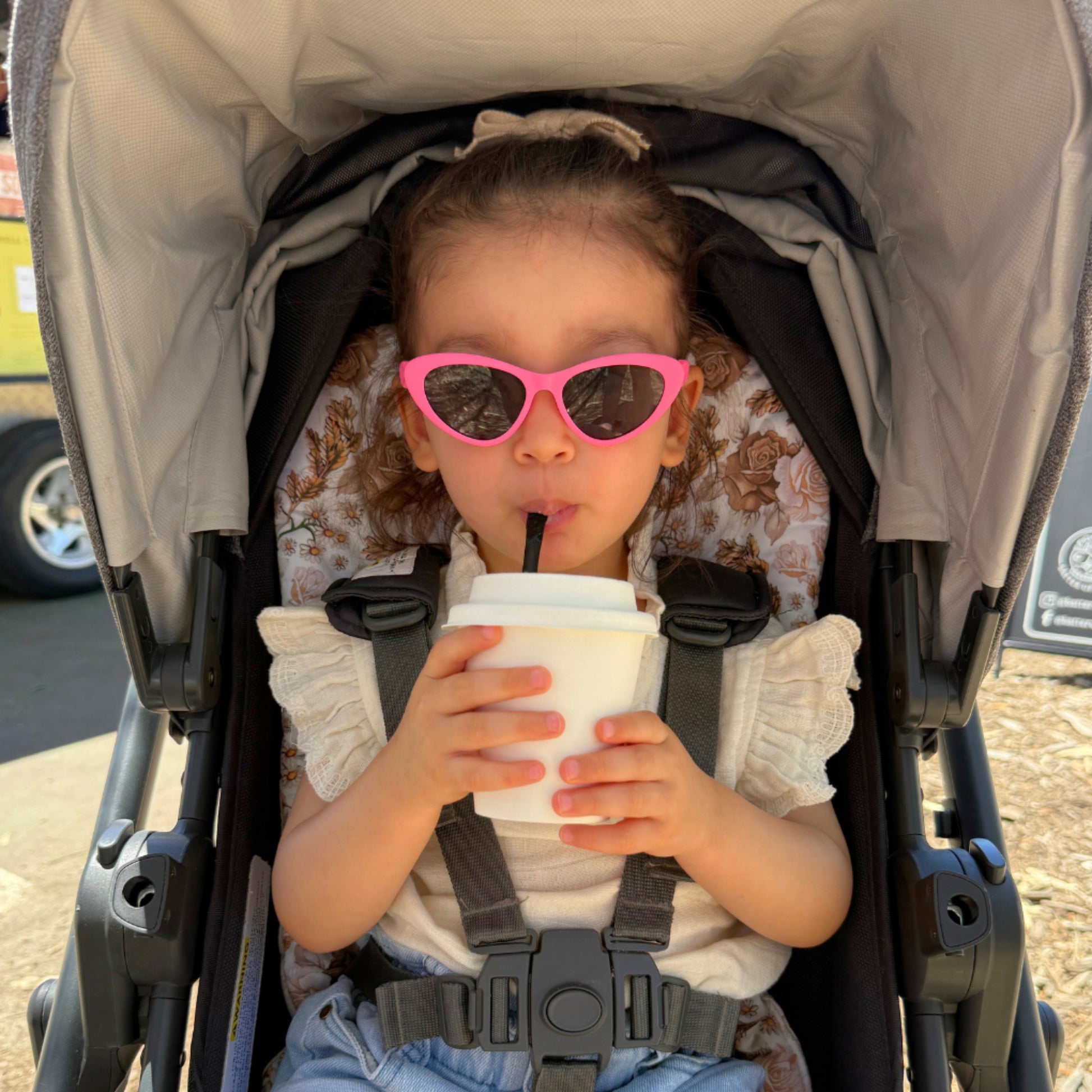 Non-Polarized Cat-Eye Sunglasses | Think Pink - Babiators Canada